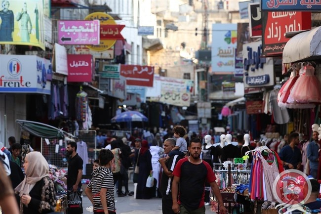 الخضري: الضفة وغزة تشهدان كسادا تجاريا بحاجة إلى خطة حكومية