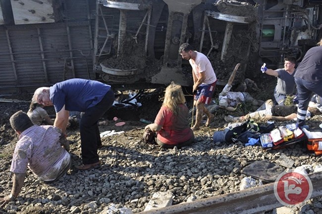 مصرع 10 وإصابة العشرات بحادث قطار في تركيا