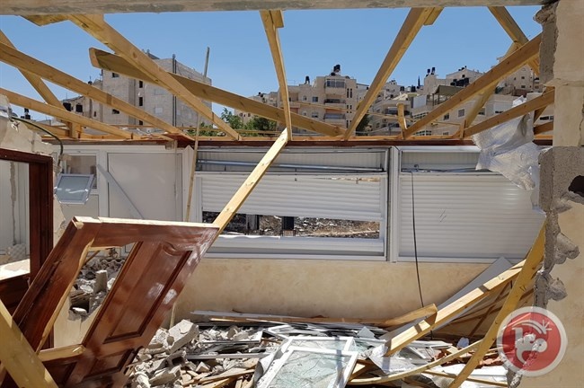 الاحتلال يهدم منزلا في القدس
