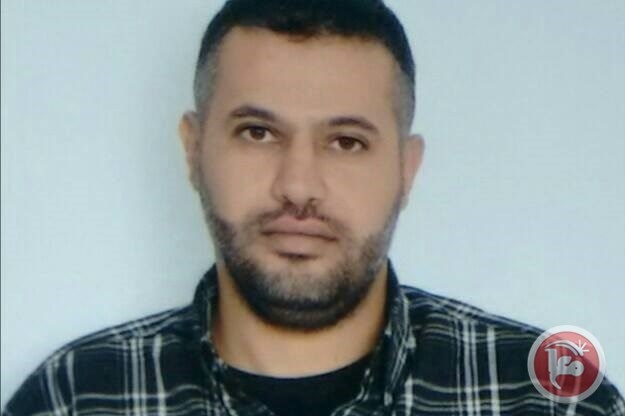 اسير يحصل على شهادة الماجستير داخل السجون