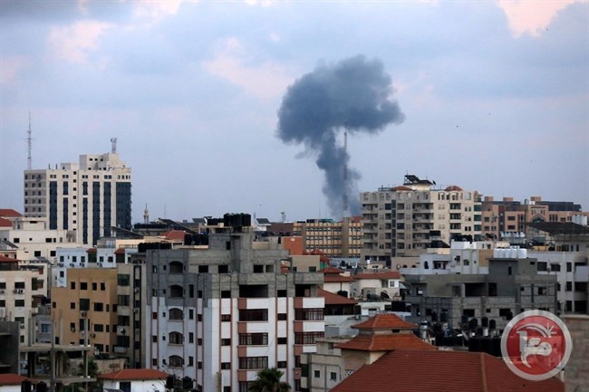 &lt;div&gt;صورة وتعليق: &lt;/div&gt;تحرك عسكري ضد غزة.. قصف مستمر وتهديد بالتصعيد