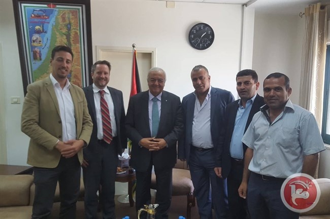 أبو شهلا: أي دعم خارجي لن يتم بمعزل عن الحكومة