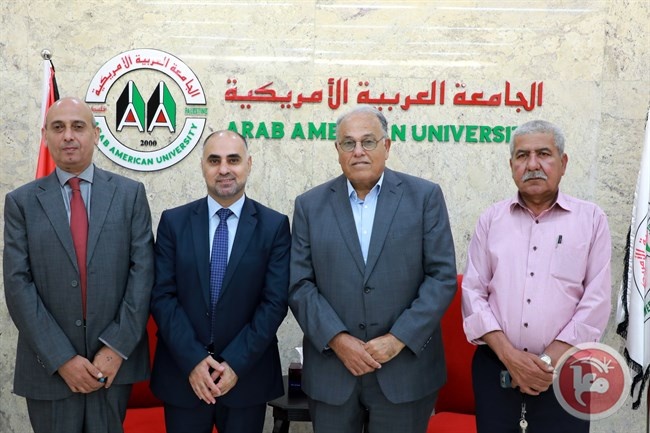 &quot;العربية الامريكية&quot; تطلع وكيل وزارة الاعلام على إنجازاتها