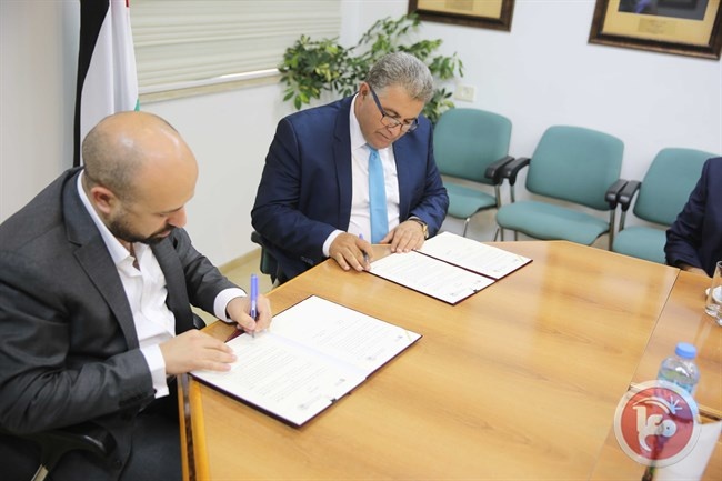 توقيع اتفاقية شراكة استراتيجية بين جامعة القدس وشركة سند
