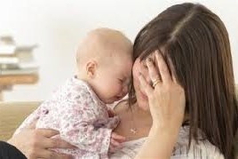 دراسة: إنجاب أكثر من طفلين يهدد حياة الأمهات