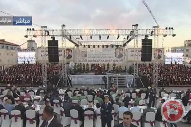 عرس جماعي لمئات العرسان في رام الله