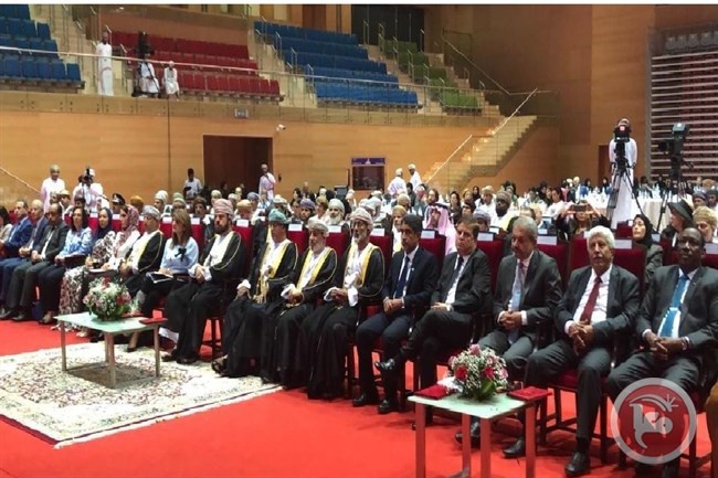 وزير الصحة يشارك بأعمال الاجتماع الوزاري في عُمان