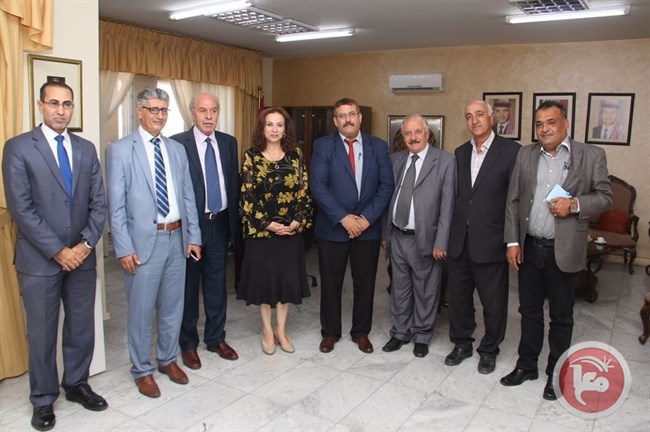 وزيرة الثقافة الأردنية تستقبل وفداً من اتحاد الكتاب والأدباء الفلسطيني