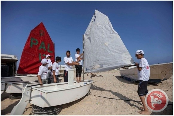 بنك فلسطين يرعى فعاليات بطولة ركوب وقيادة القوارب الشراعية ببحر غزة