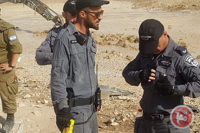 مسدس جديد يستخدمه الاحتلال في الخان الأحمر
