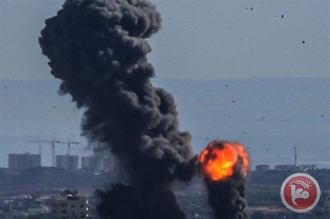 (فيديو) رشقة صواريخ- طيران الاحتلال يجدد القصف