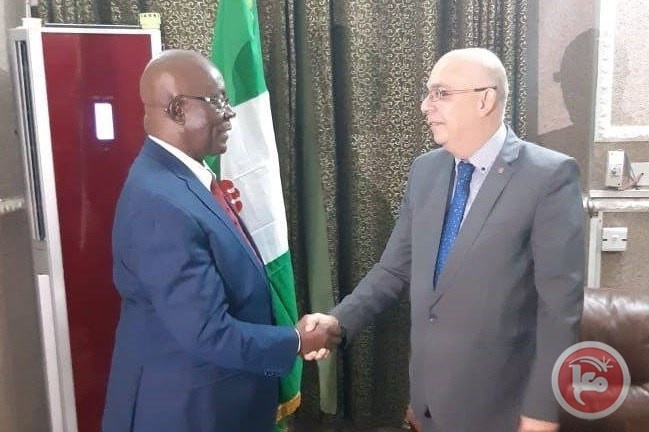 السفير ابو سعيد يلتقي الوزير &quot;ويلز&quot; ويوقّع بروتوكولين في نيجيريا