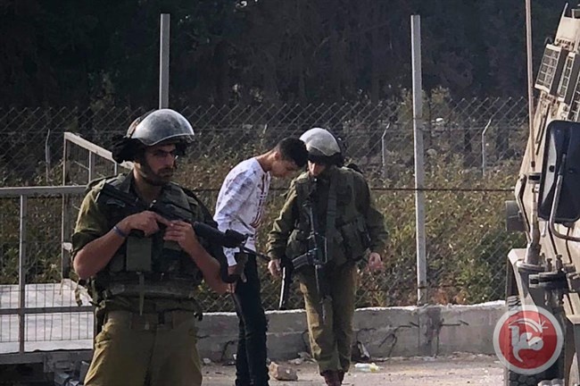 اعتقال فلسطيني بحوزته سكين