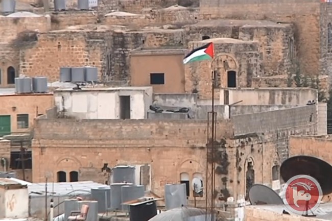 الاحتلال يُضيق الخناق على لجنة اعمار الخليل