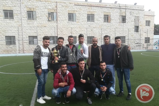 كتلة نضال الطلبة بجامعة القدس تنظم بطولة &quot;الخان الاحمر&quot; لكرة القدم