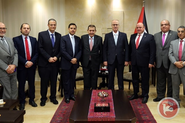 الحمد الله يبحث مع محافظ البنك المركزي الأردني آخر التطورات