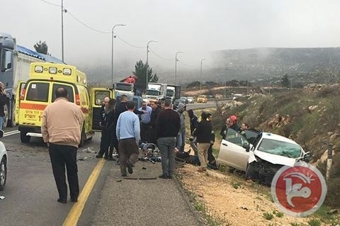 اصابات بحادث سير على طريق رام الله نابلس