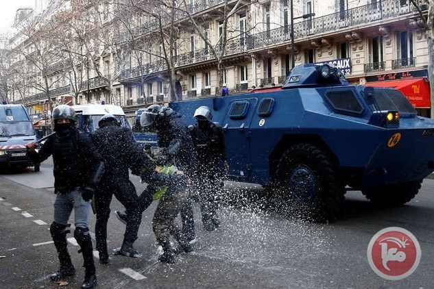 الشرطة الفرنسية تكشف عن &quot;سلاح سري&quot; لوقف السترات الصفراء