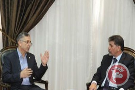 السفير عبد الهادي يبحث مع رئيس هيئة المصالحة الوطنية آخر المستجدات