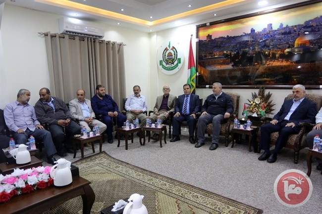 حماس توضح تفاصيل محادثاتها في القاهرة