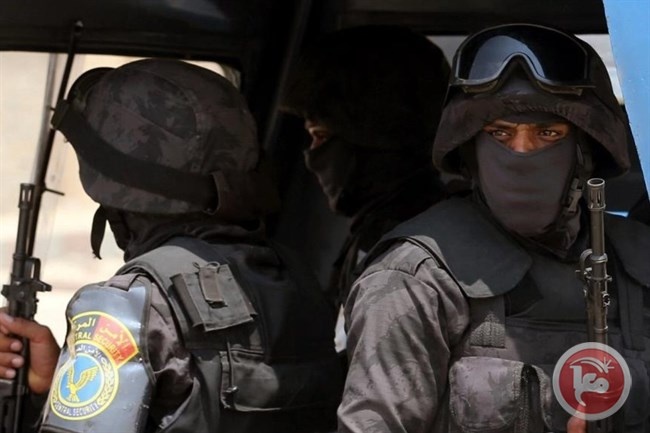 استشهاد 7 جنود مصريين بمواجهات في سيناء