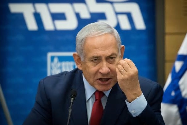 نتنياهو يعلن حيلة جديدة للفوز بالانتخابات ويلوح بالحرب على غزة