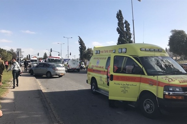 اصابة مستوطنة اثر عملية طعن في القدس