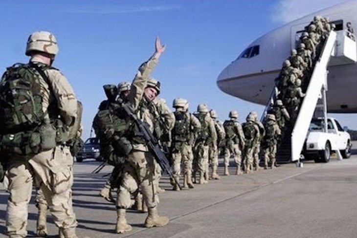 900 American soldiers head to the Middle East to reinforce defenses