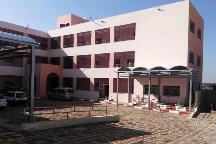 التربية تتسلم مشروع توسعة مدرسة بنات رنتيس الثانوية