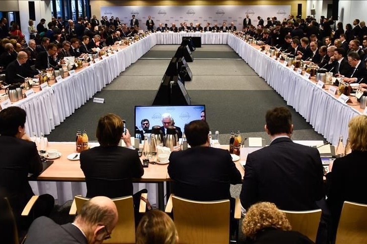 عريقات: مؤتمر وارسو محاولة لإنهاء المبادرة العربية