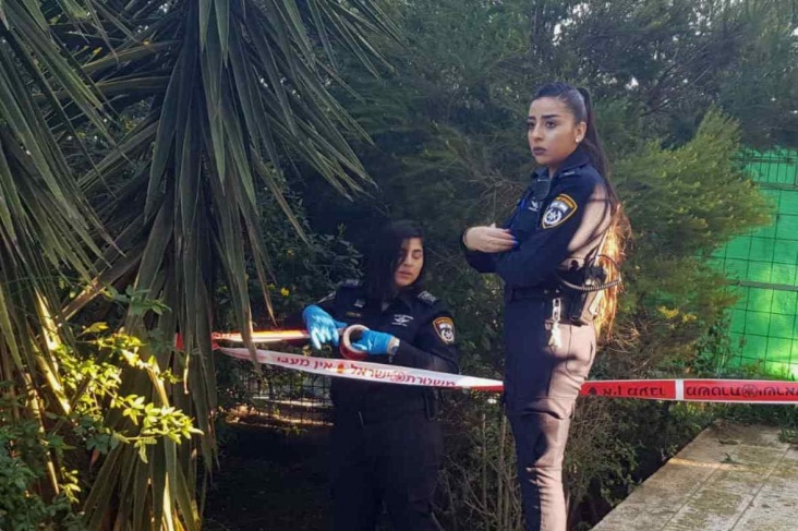 طعن مستوطن جنوب القدس