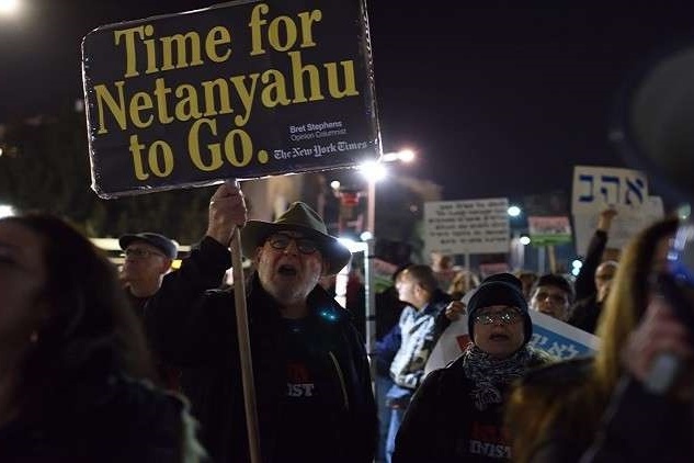 تظاهرات مؤيدة ومعارضة لنتنياهو في تل أبيب