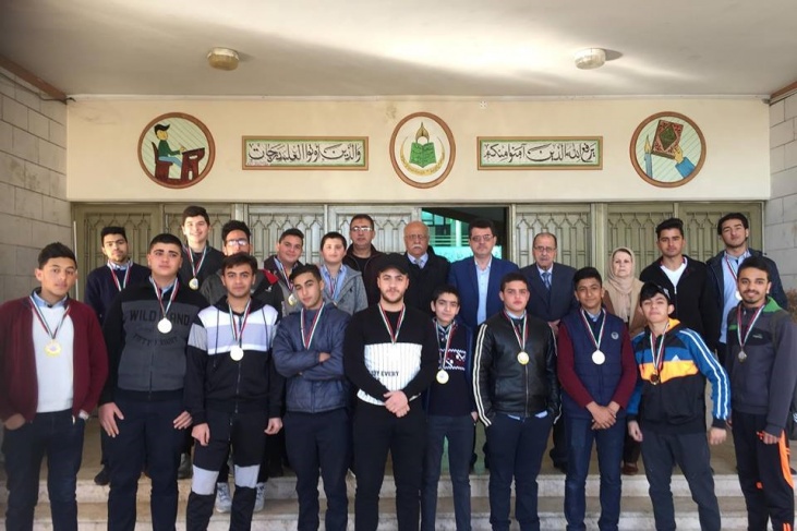 الثانوية الإسلامية تحصد المركز الأول في مسابقة الكورال