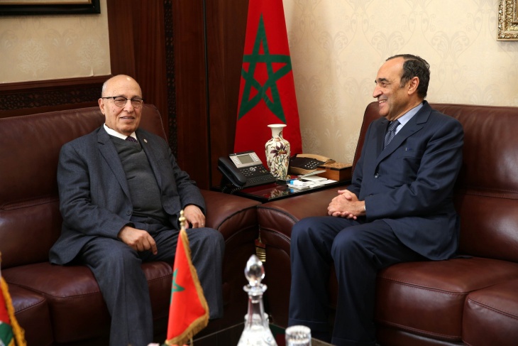 شعث يشيد بالدعم المتواصل الذي يقدمه العاهل المغربي للقضية الفلسطينية