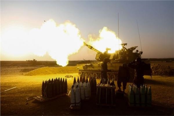 طائرات ومدفعية الاحتلال تقصف اهدافا بغزة
