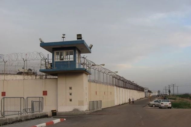 نادي الأسير: ارتفاع عدد الأسيرات المعتقلات إداريًا في سجون الاحتلال إلى 11