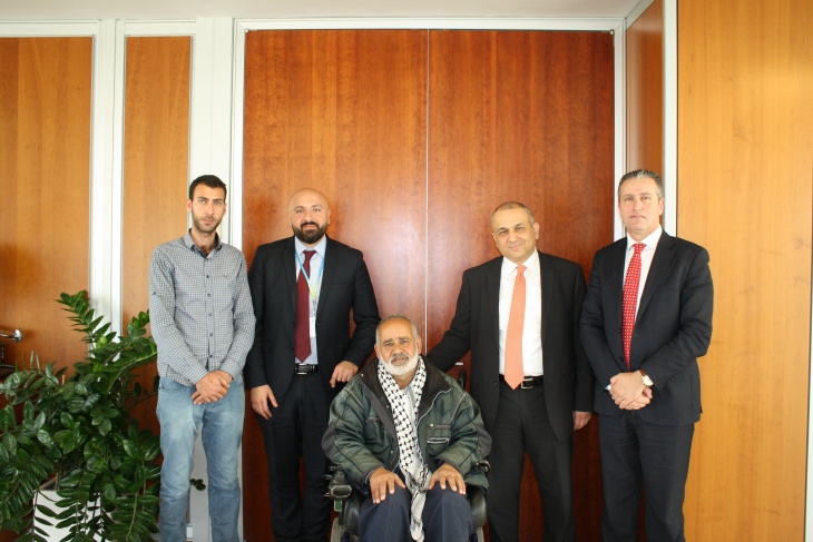 &quot;الاتصالات&quot; تدعم قرية العقبة لتمويل شراء أجهزة طبية
