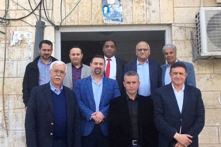اتفافية بين بلدية بني زيد الغربية وكهرباء القدس بتمديد شبكة انارة