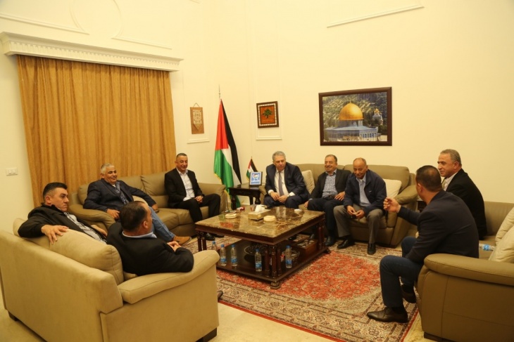 دبور يستقبل وفد المكتب التنفيذي للجان الشعبية في رام الله