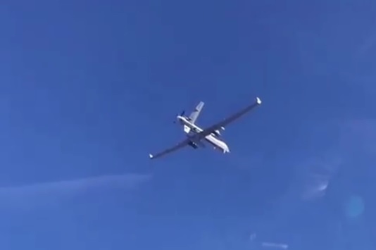 فيديو- سلاح الجو الروسي يعترض طائرة أمريكية فوق سوريا