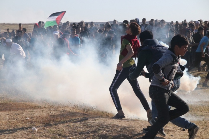 47 إصابة إثر قمع الاحتلال للمتظاهرين شرق القطاع