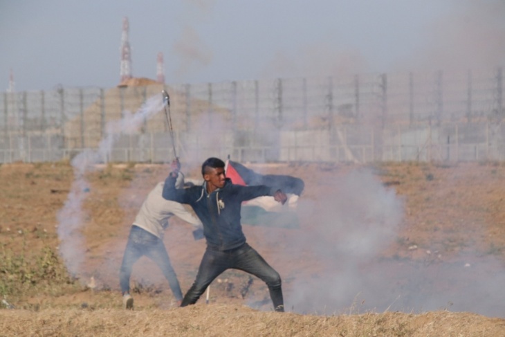 16 اصابة في الجمعة الاهدأ على حدود غزة
