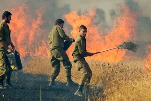 اندلاع 6 حرائق في المستوطنات المتاخمة لغزة