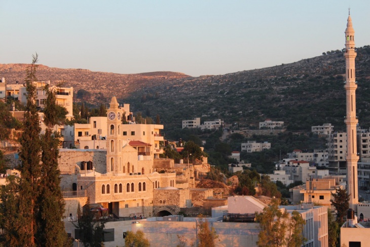 باسم عثمان
