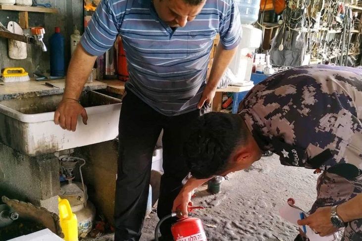 الدفاع المدني يغلق 7 مصاعد ويخطر 29 منشأة