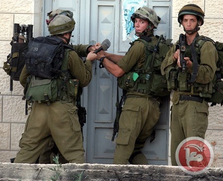 اعتقال عشرة فلسطينيين خلال اقتحامات ومداهمات في محافظة بيت لحم