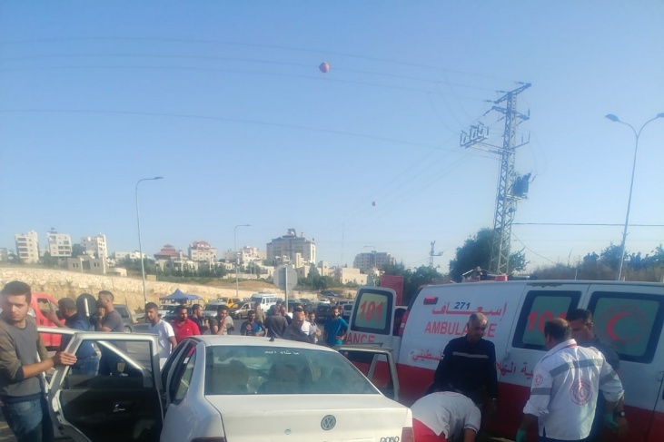 7 اصابات في حادث سير في الخليل