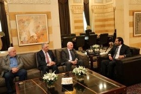 ماذا بحث موفد الرئيس إلى لبنان مع الحريري ؟