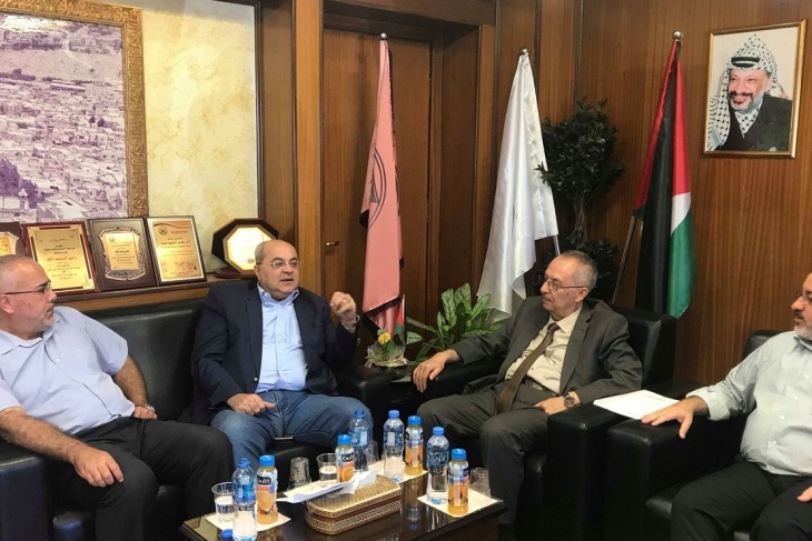 الطيبي والسعدي يسلمان جامعة النجاح الاعتراف بكلية الطب البشري باسرائيل
