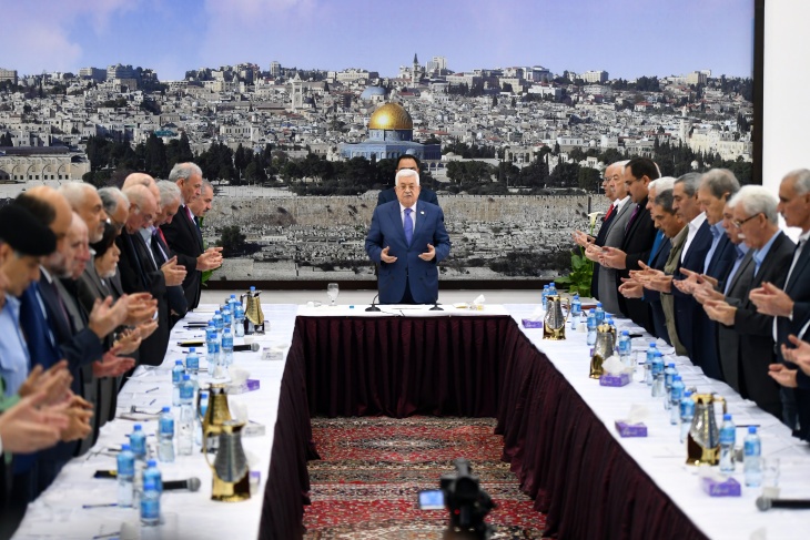 الرئيس عباس: قررنا وقف العمل في الاتفاقيات مع إسرائيل